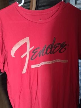 Fender Red Graphic Logo Tee